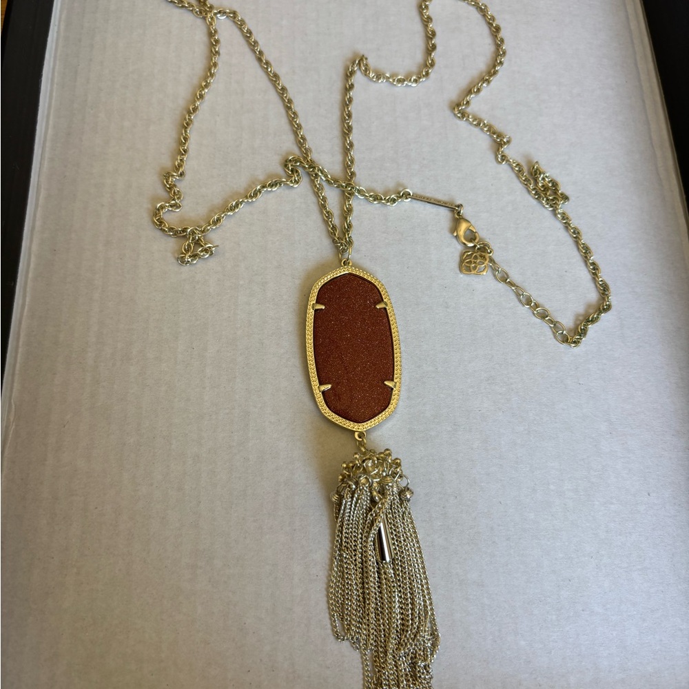 EUC Kendra Scott Gold Sandstone Rayne Necklace